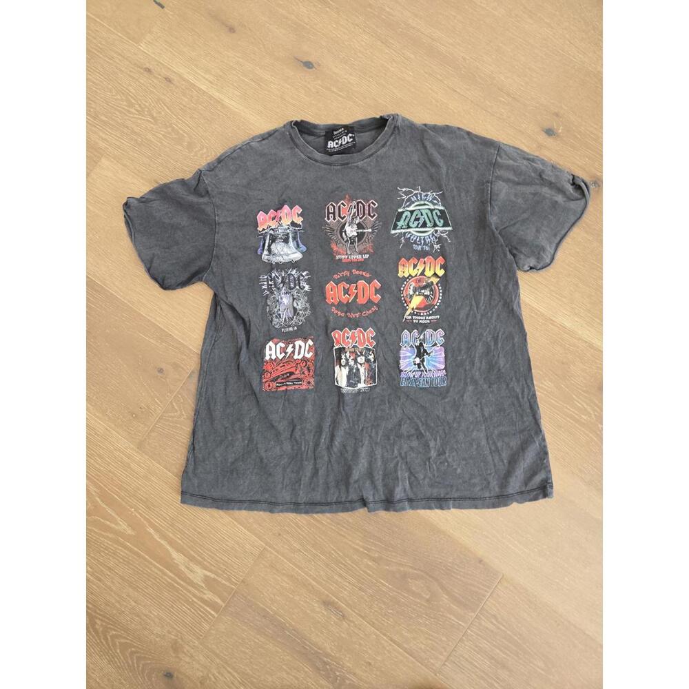 Bershka ACDC Oversized Band Tee